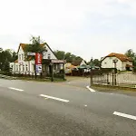 Restaurant&hostel Broadway * Kliniska