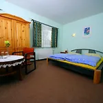 Restaurant&hostel Broadway