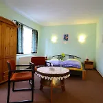 Restaurant&hostel Broadway Kliniska