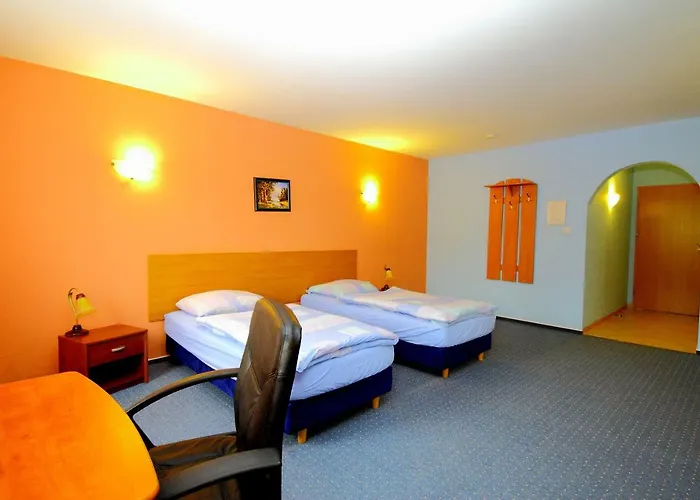 Gasthof Restaurant&hostel Broadway *